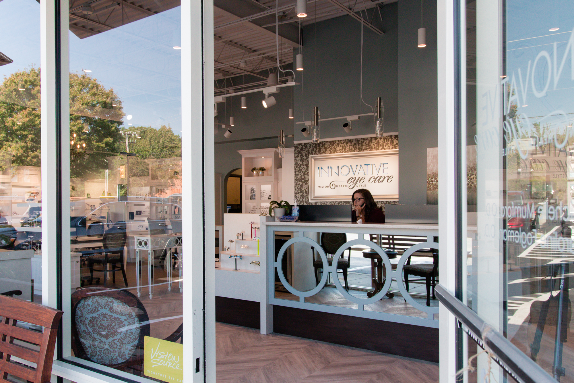 Our trusted optometrists in Charlotte provide exceptional eye care to alleviate pain in the corner of the eye when blinking.